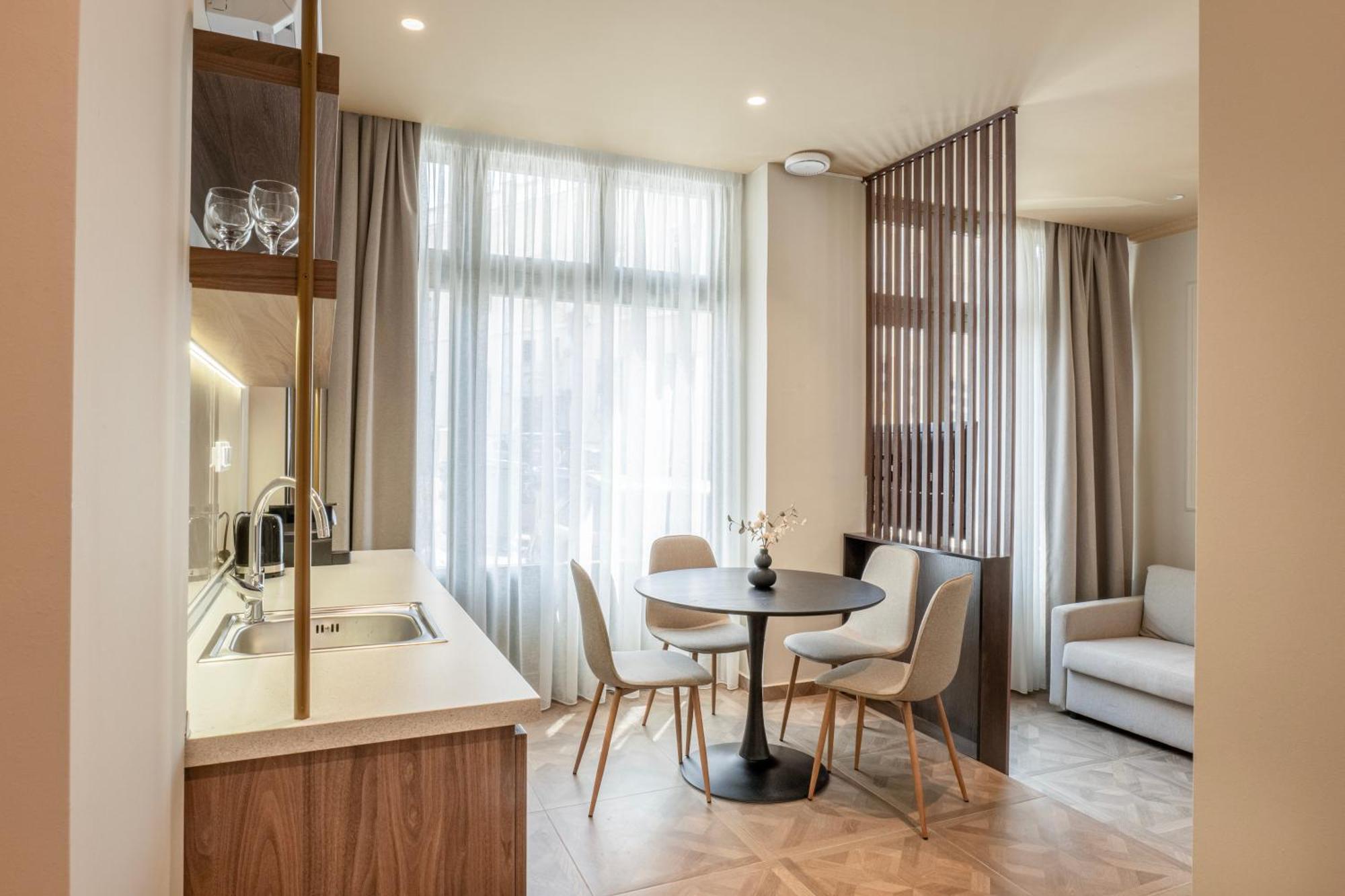 Atlas Boutique Suites カヴァラ エクステリア 写真